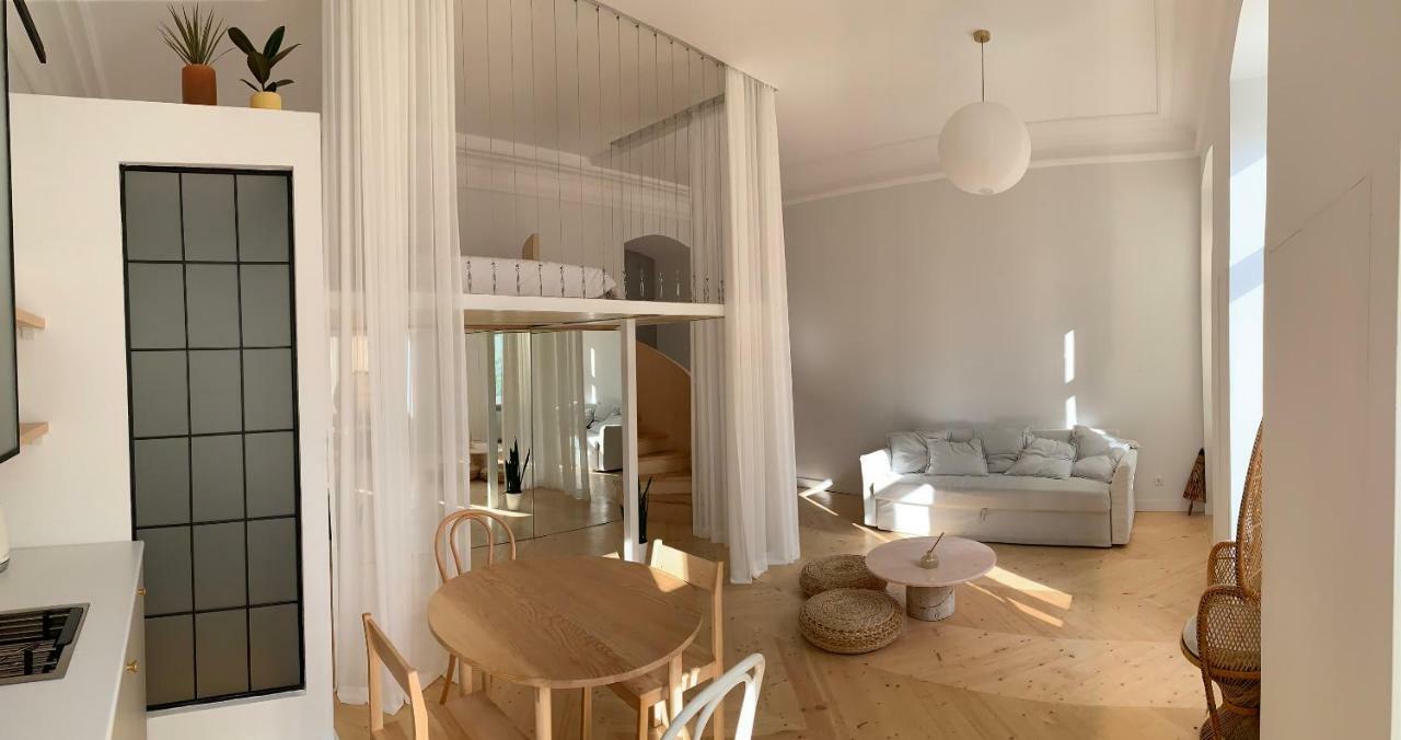 Studio In Central Tbilisi公寓 外观 照片